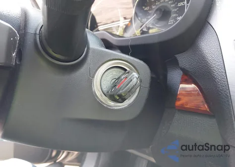 2010 Subaru Legacy 2.5I Limited z USA, uszkodzony, nr VIN 4S3BMCK65A3244369